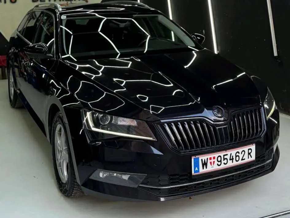 Skoda Superb 2016 photo 3