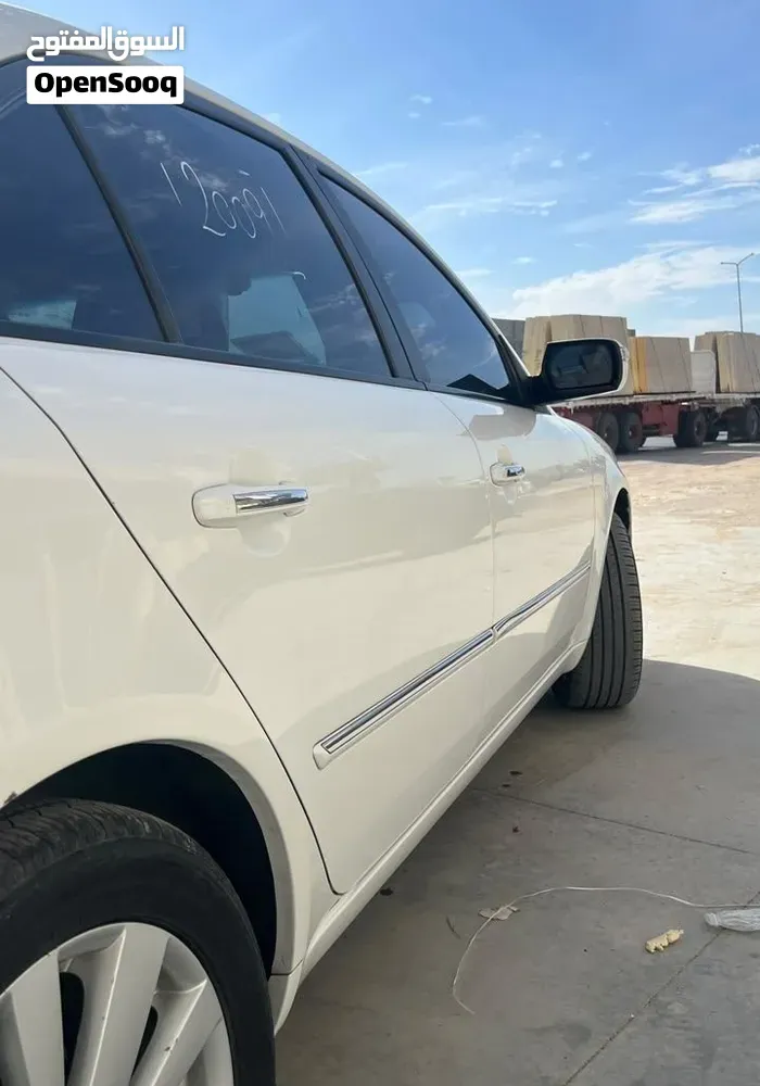 Hyundai Sonata 2009 photo 4