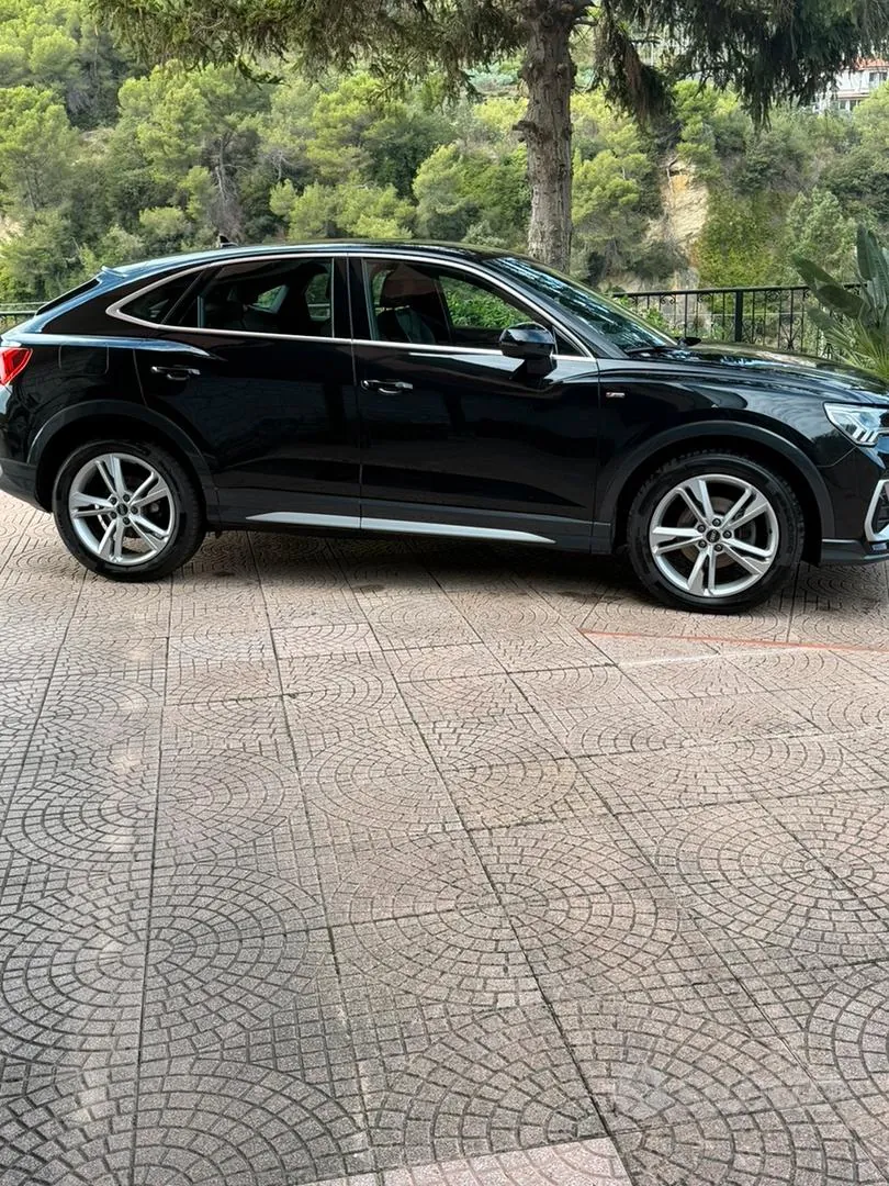 Audi Q3 2022 photo 5