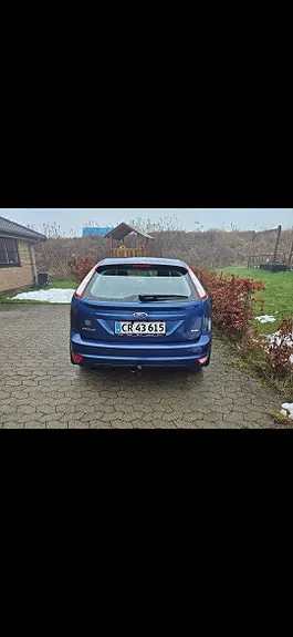 Ford Focus 2011 photo 3