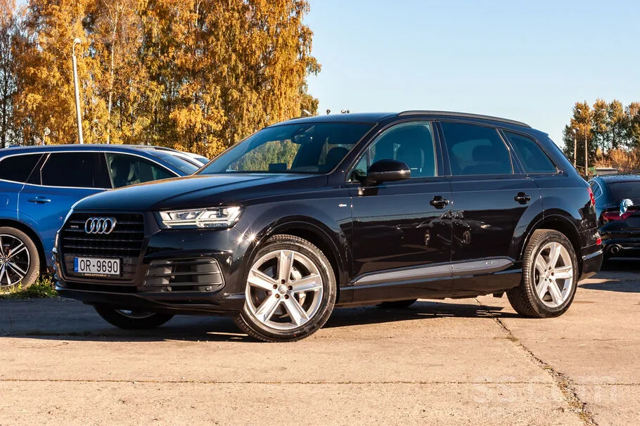 Audi Q7 2019 photo 3
