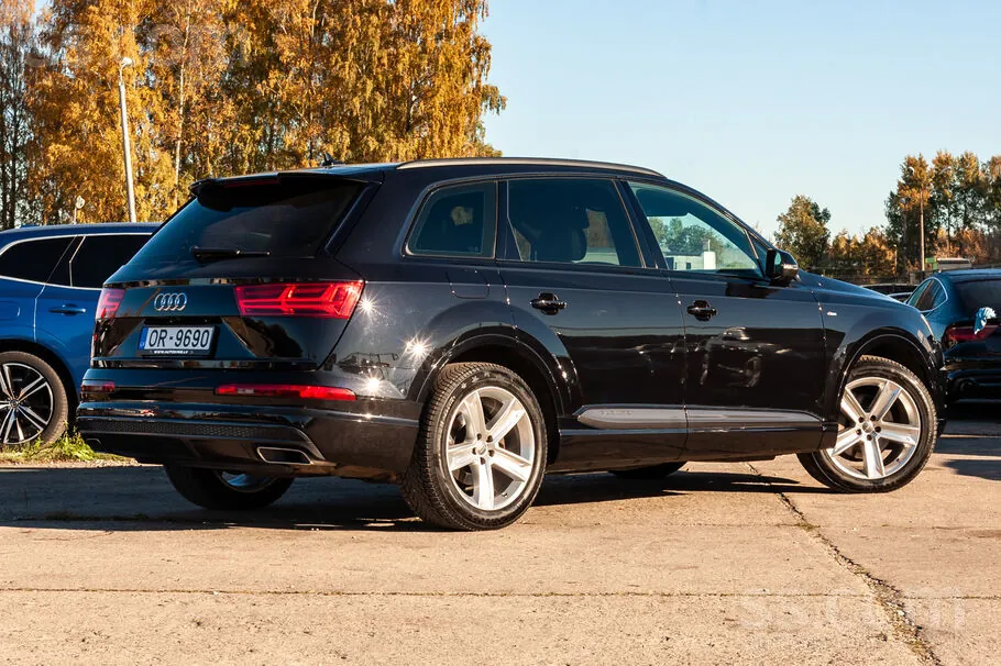 Audi Q7 2019 photo 4