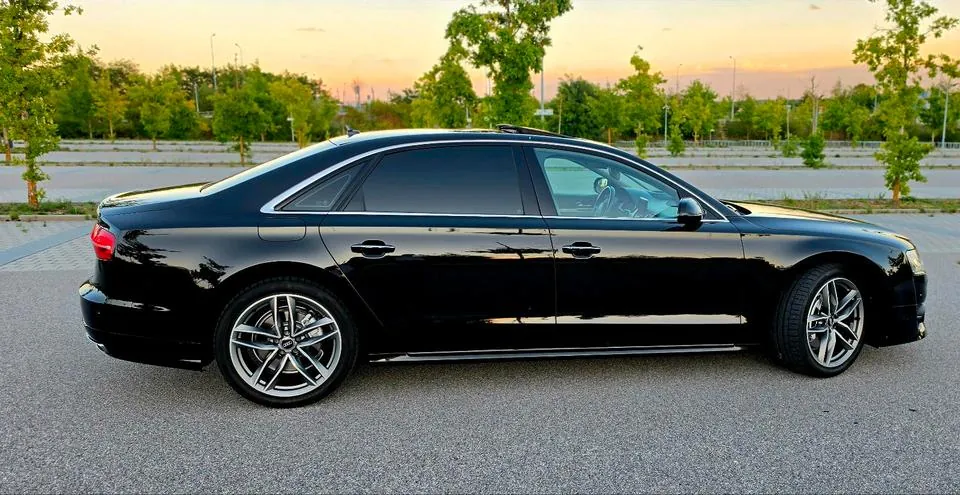 Audi A8 L