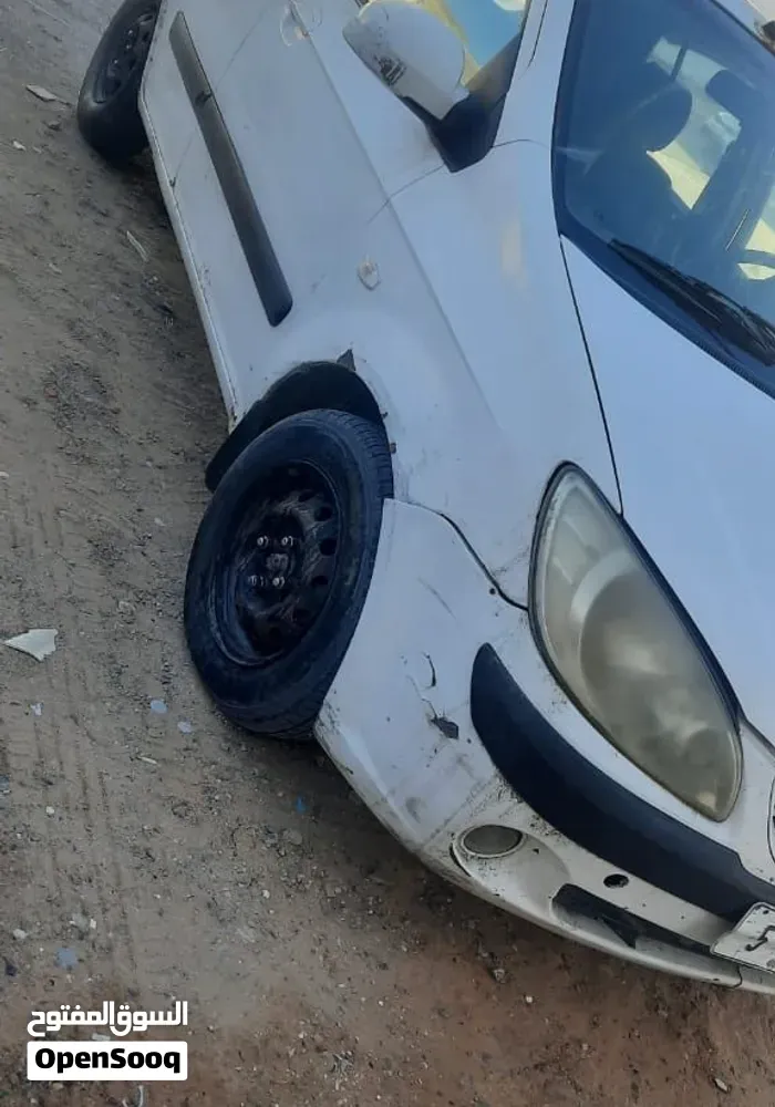 Hyundai Accent 2007 photo 2