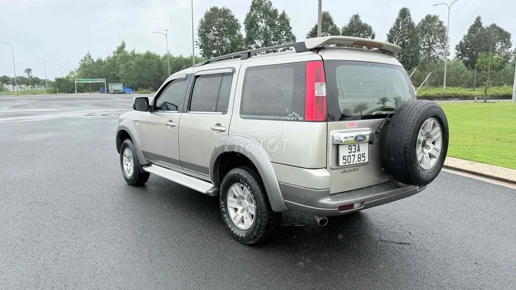Ford Everest 2007 photo 4