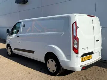 Ford Transit Custom 2021 photo 2
