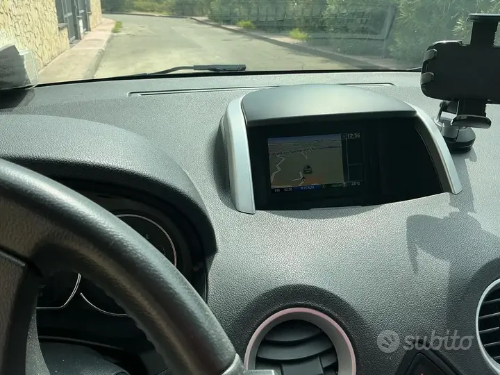 Renault Koleos 2011 photo 2