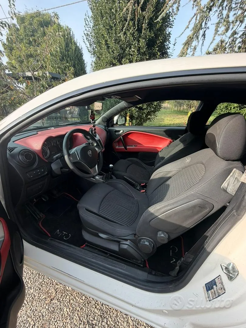 Alfa Romeo Mito 2010 photo 4
