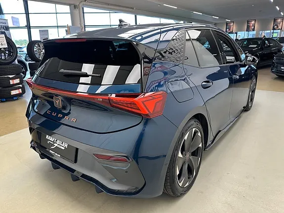 Cupra Born 2023 photo 5