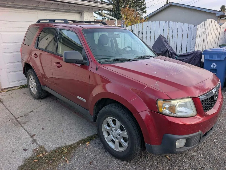 Mazda Tribute