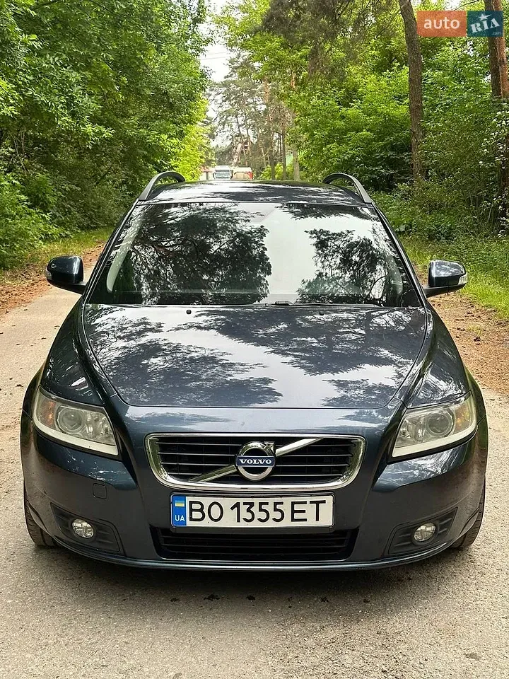 Volvo V50