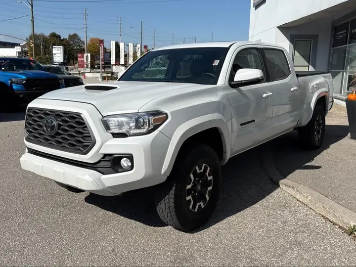 Toyota Tacoma 2023 photo 5