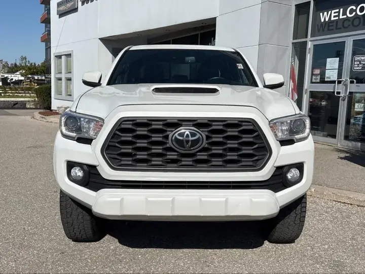 Toyota Tacoma 2023 photo 4