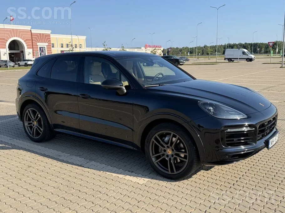 Porsche Cayenne 2022 photo 3