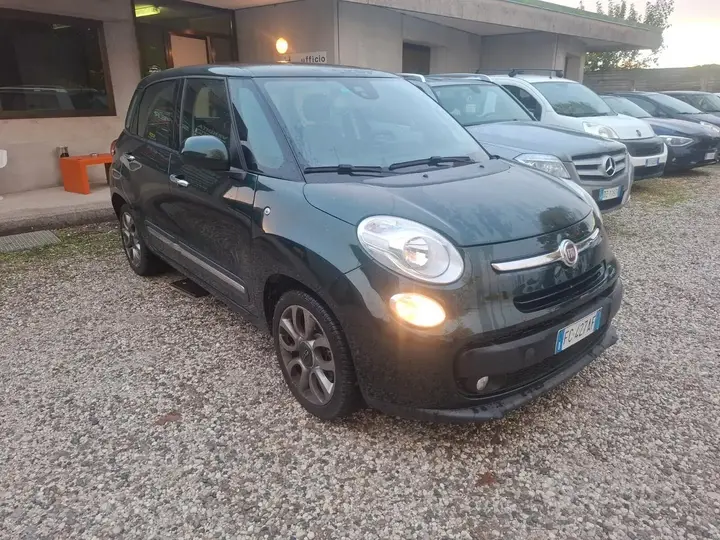 Fiat 500L 2015 photo 2