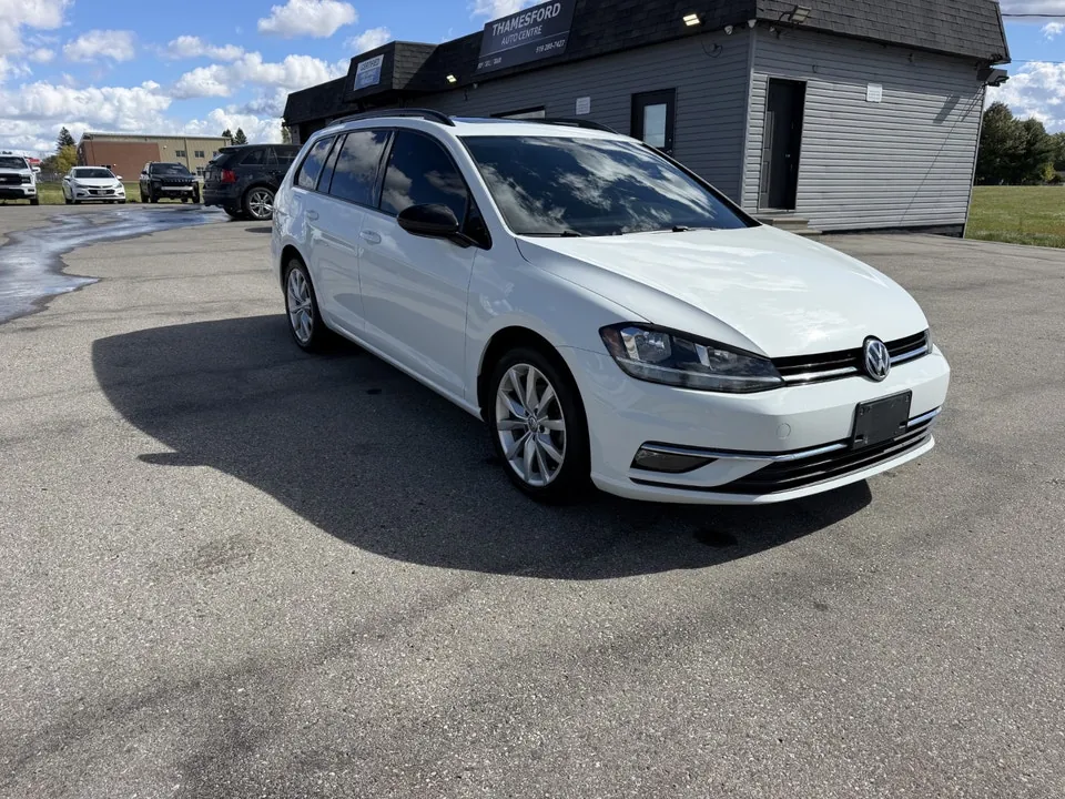 Volkswagen Golf Sportwagen 2018 photo 3