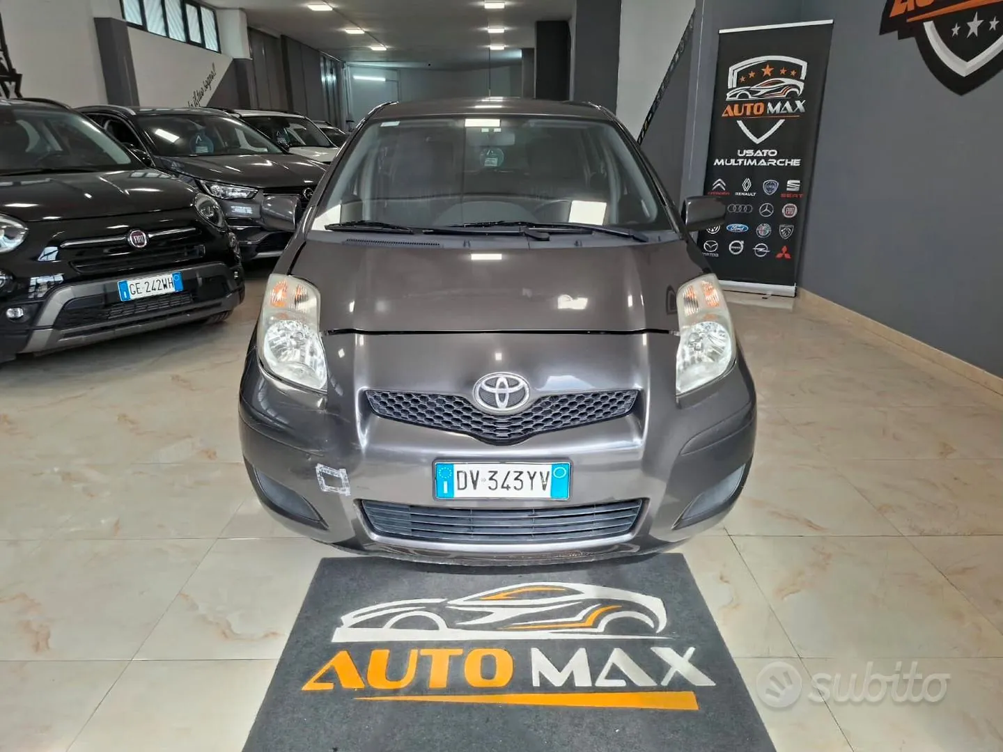 Toyota Yaris 2009 photo 2