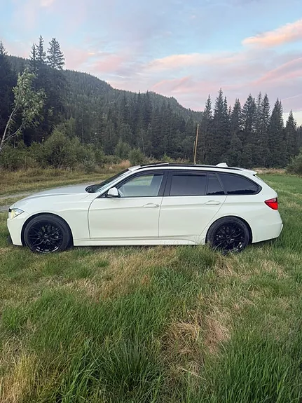 BMW 320D 2015 photo 2
