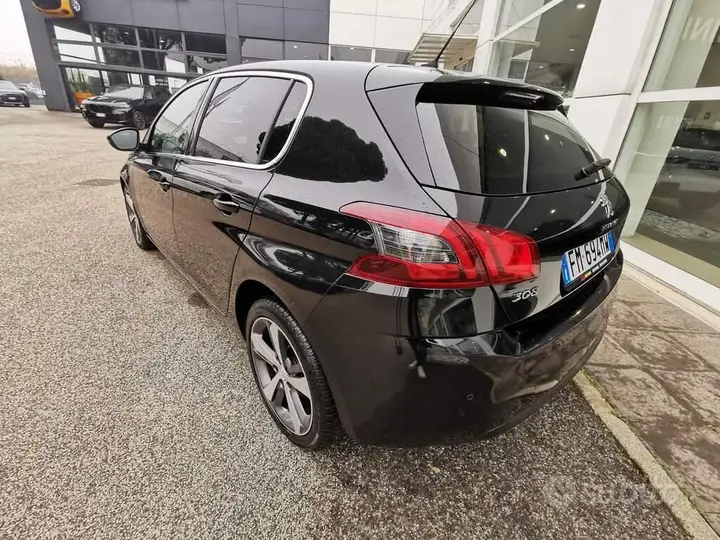 Peugeot 308 2018 photo 4
