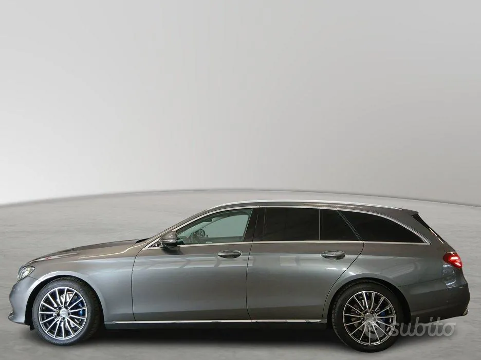 Mercedes-Benz E 2017 photo 3