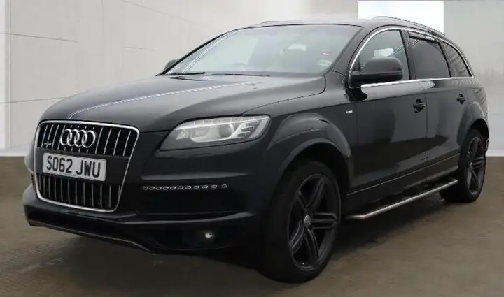 Audi Q7 2012 photo 4