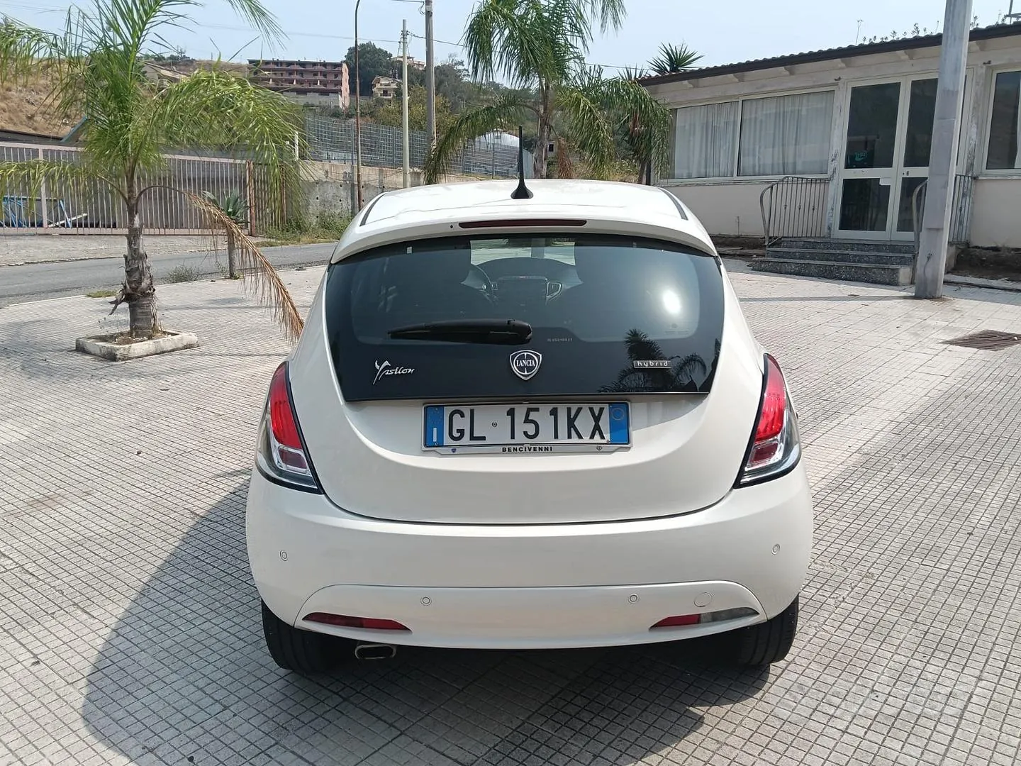 Lancia Ypsilon 2022 photo 2