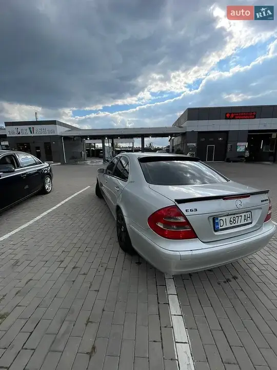 Mercedes-Benz E-Class 2003 photo 5
