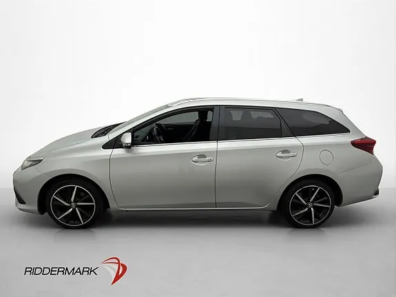 Toyota Auris 2018 photo 3