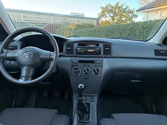 Toyota Corolla 2005 photo 2