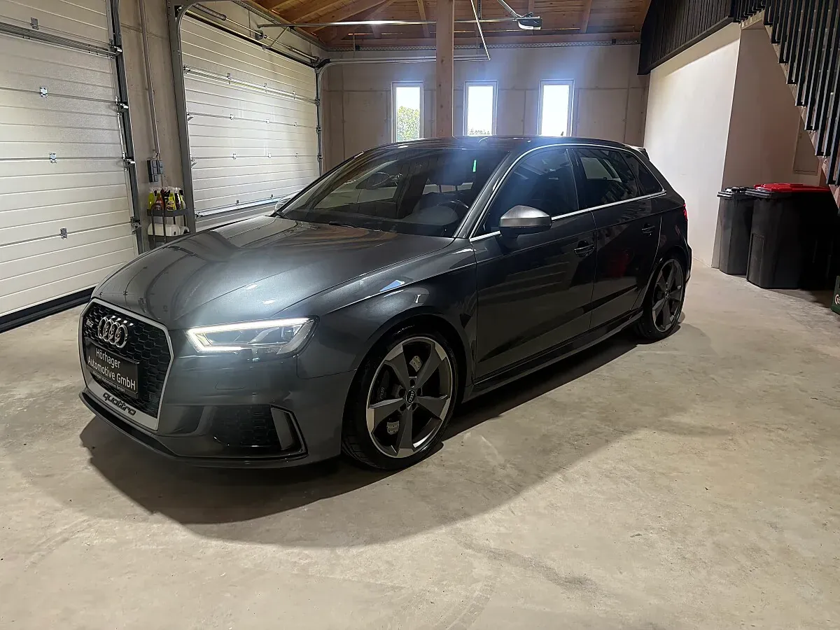 Audi A3 2019 photo 2