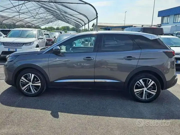 Peugeot 3008 2023 photo 3