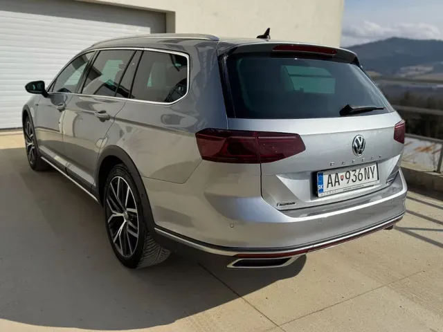 Volkswagen Passat Alltrack 2020 photo 4