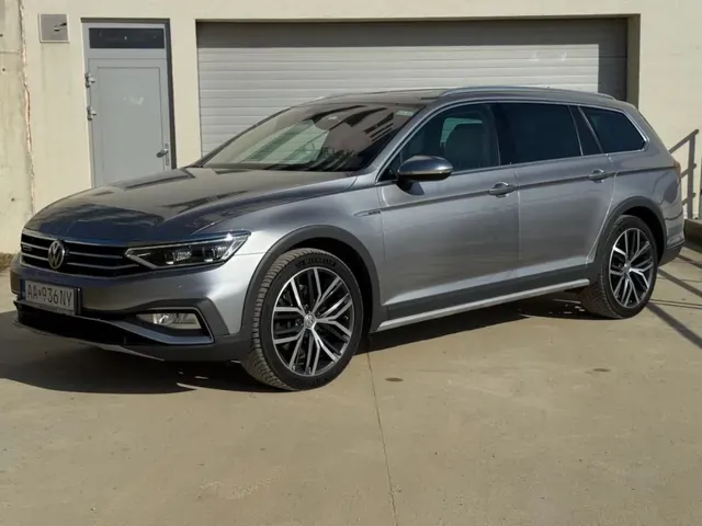 Volkswagen Passat Alltrack 2020 photo 2