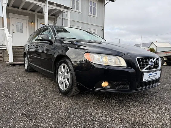 Volvo V70 2011 photo 5