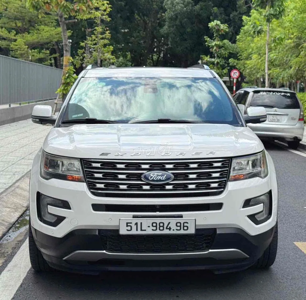 Ford Explorer 2017 photo 3