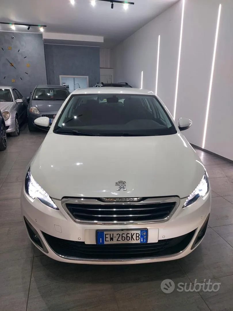 Peugeot 308 2014 photo 5