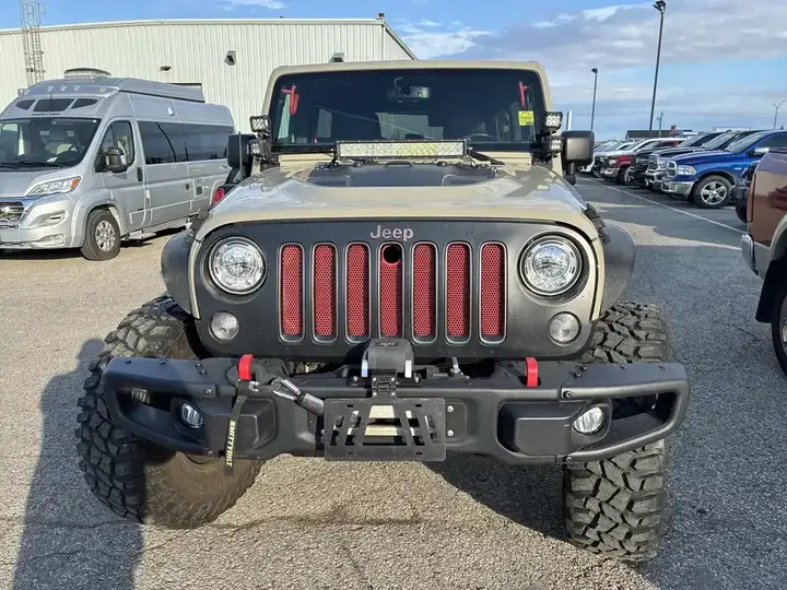 Jeep Wrangler 2017 photo 2