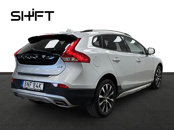 Volvo V40 Cross Country 2019 photo 4