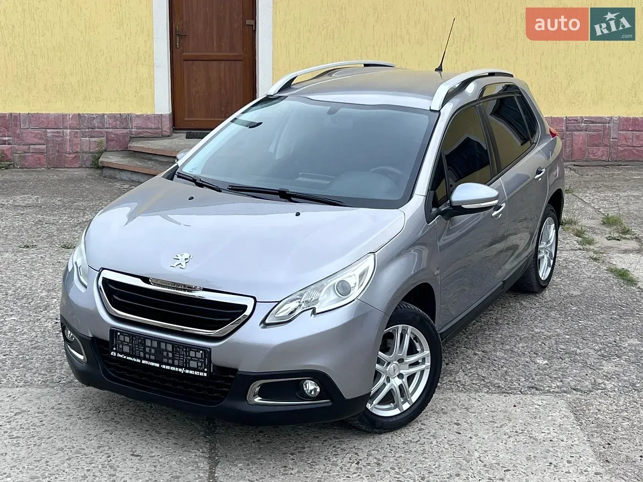 Peugeot 2008 2015 photo 4