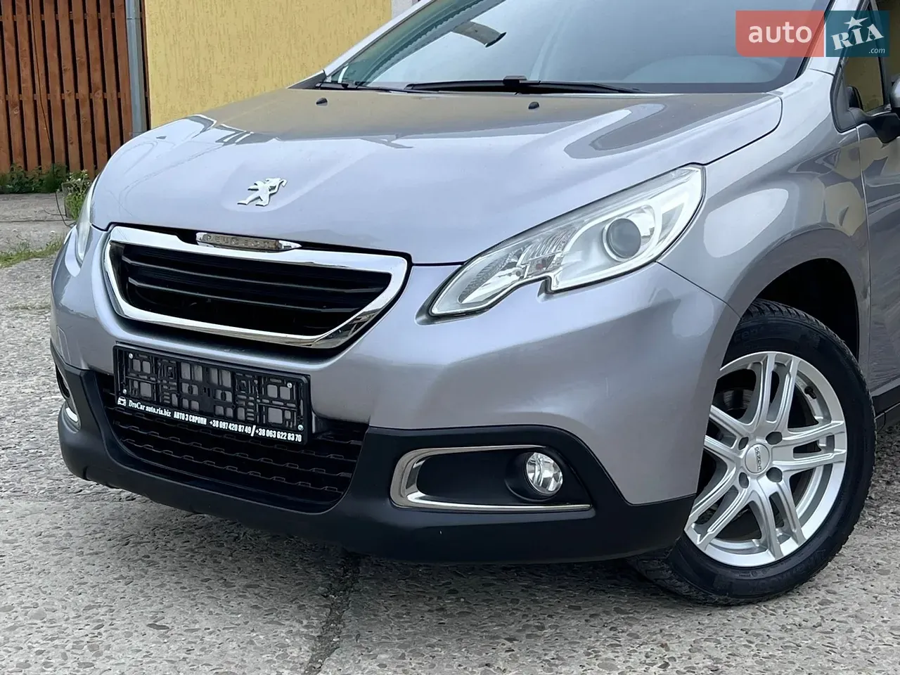 Peugeot 2008 2015 photo 5