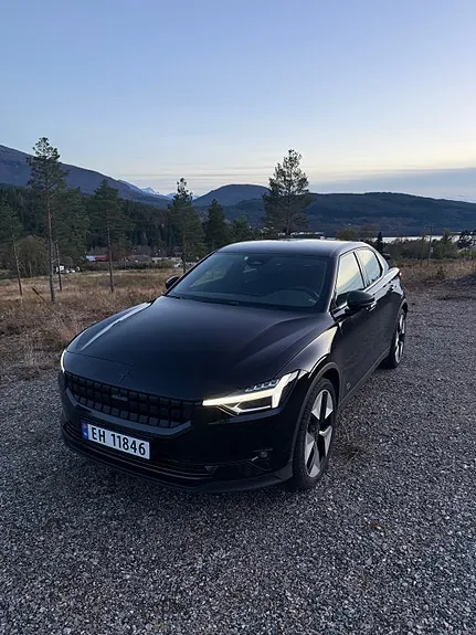 Polestar 2 2023 photo 4