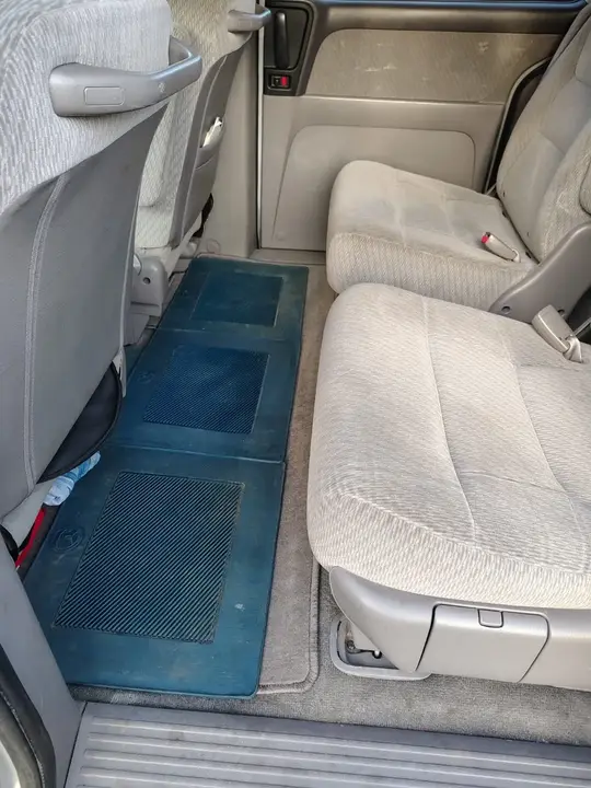 Honda Odyssey 2004 photo 5