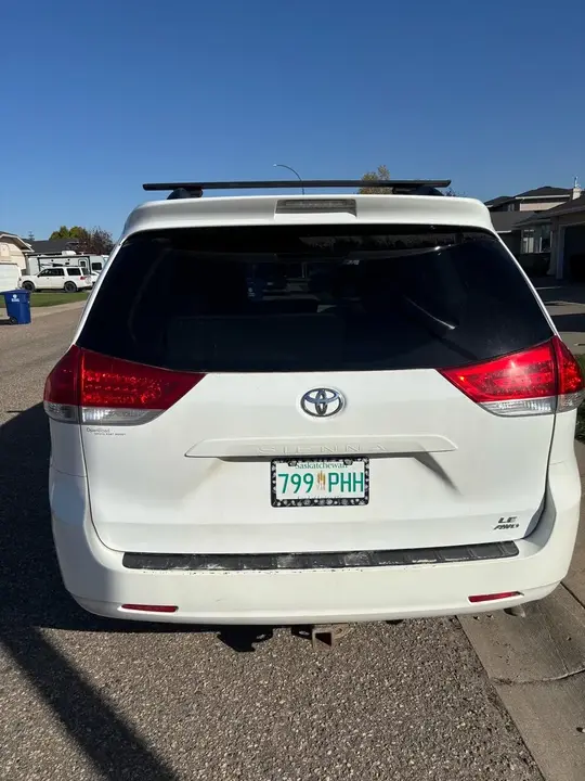 Toyota Sienna 2014 photo 4
