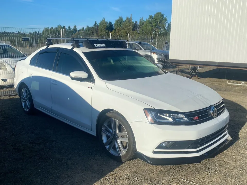 Volkswagen Jetta 2015 photo 2