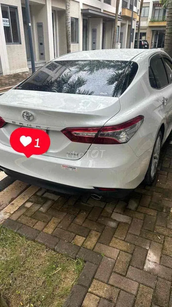 Toyota Camry 2019 photo 5