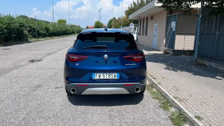 Alfa Romeo Stelvio 2019 photo 3