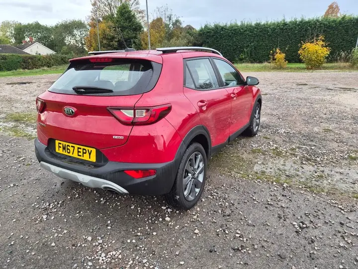 Kia Stonic 2018 photo 4