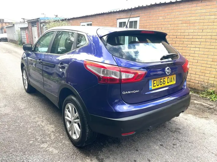 Nissan Qashqai 2016 photo 2