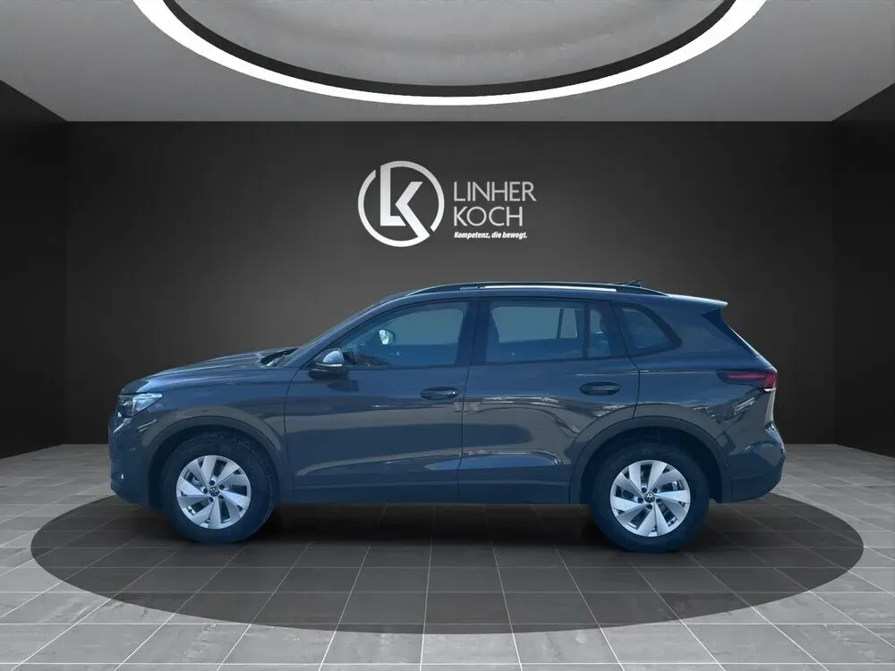 Volkswagen Tiguan 2026 photo 2