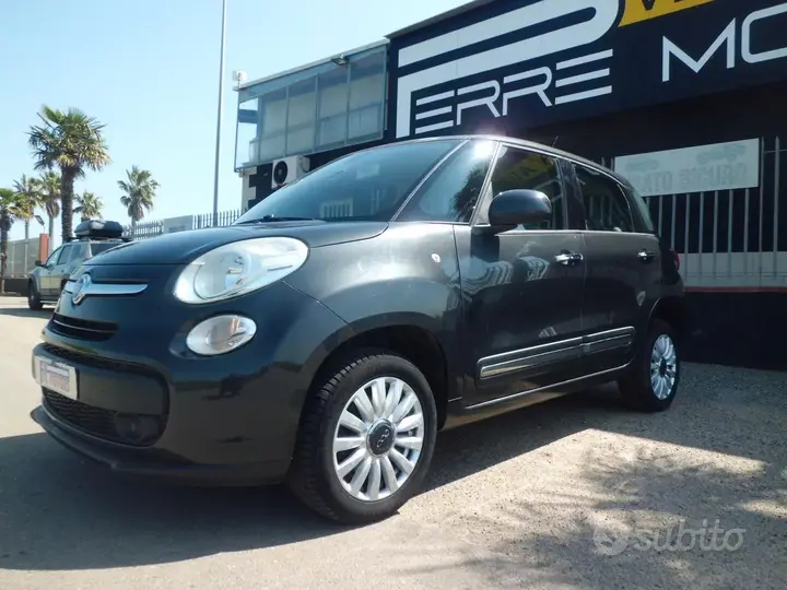 Fiat 500L 2016 photo 2